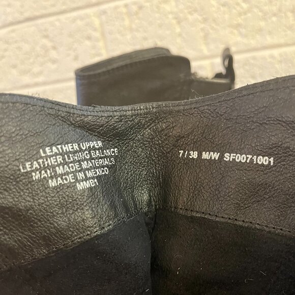 Söfft Italian Leather Bootie Women's Sz 7 M/W - Picture 12 of 12